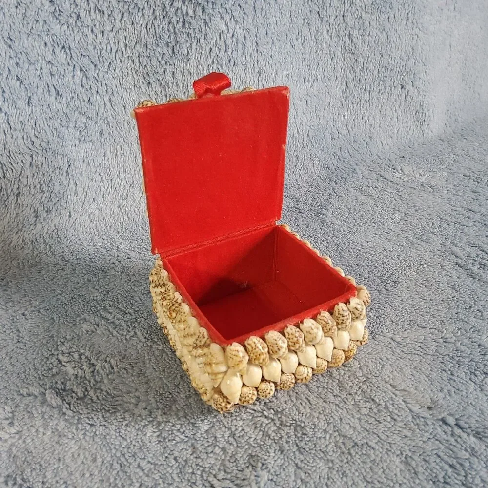 Vintage Handmade Shell Art Trinket Box Square Seashell Coastal Beach Nautical